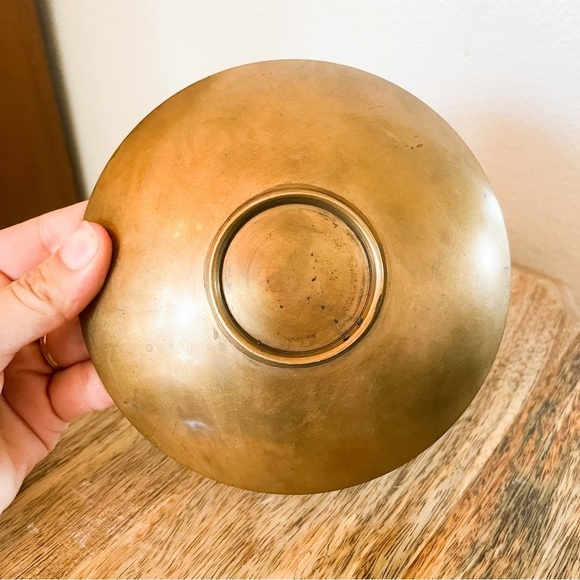 Vintage Medieval Brass Ash Tray - Picture 3 of 4